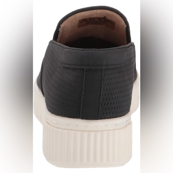 Soul Naturalizer Tia in Black size 5.5 - Picture 3 of 9